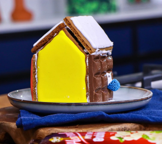 Cape Town-themed Gingerbread house