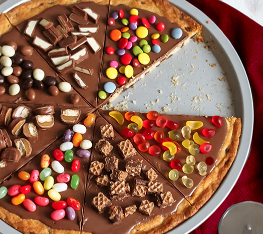 chocolate-cookie-pizza